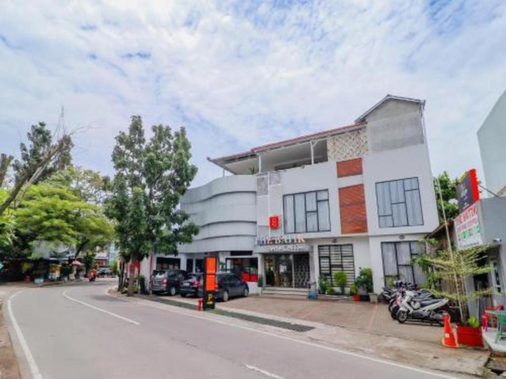 Collection O 31 The Batik Bed And Coffee Bandung Ξενοδοχείο Εξωτερικό φωτογραφία