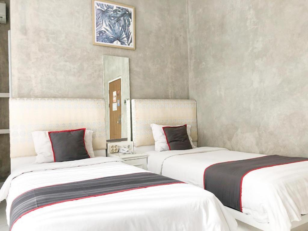 Collection O 31 The Batik Bed And Coffee Bandung Ξενοδοχείο Εξωτερικό φωτογραφία